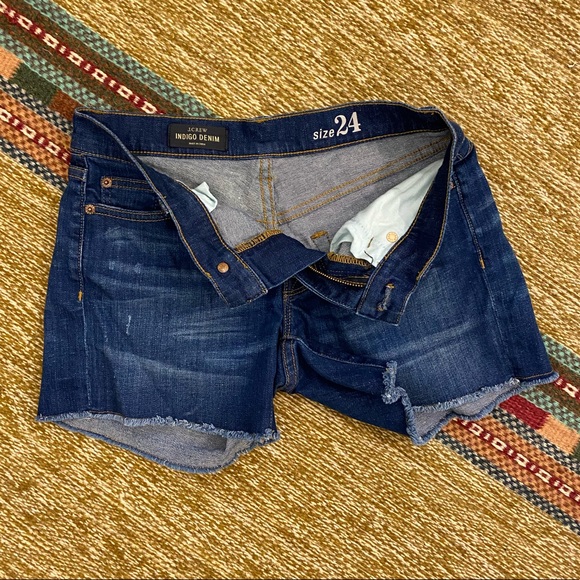 J Crew Denim Jean Shorts in Dark Von Wash - Picture 3 of 5